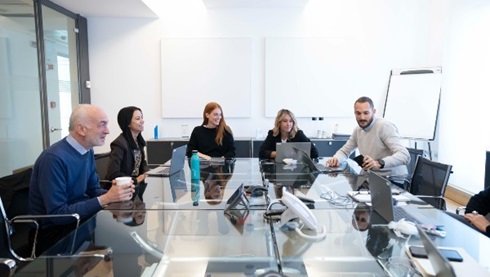 CRESCERE fai la differenza CRESCERE fai la differenza